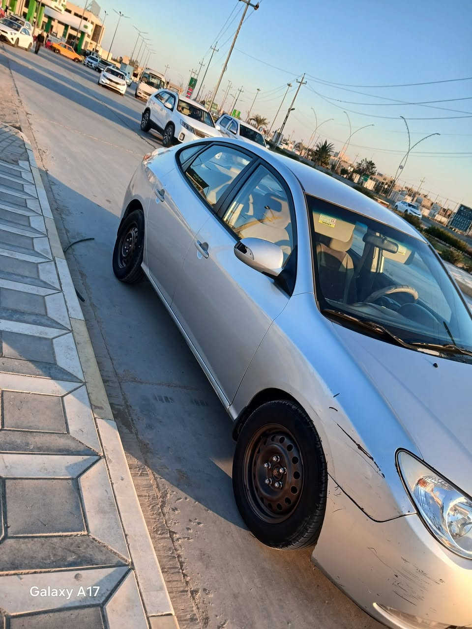 السلام عليكم
النتره 2010 خليجي 
المواصفات 
محرك 2000
قطره صبغ ما بيه 
 بيها بارد 
الأستفسار مع صاحب السيارة
***********
