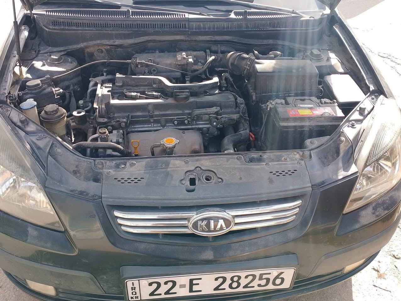 السلام عليكم 
كيا ريو 🚗 
وأرد أمريكي 🇺🇲 
موديل 2011👋
رقم أربيل 👋 سنويه وهزه جديده 🙋 
كاربون بانزين ⛽ شرط التحويل 🚦 
محرك 16 محرك وكير شرط 👋 
طخم تاير طخم امامي خلفي جديد 👋 
تبريد ثلج 🥶 مكيف الهواء 
📢 ظررها قطعتين تبديل وبدون دواخل وكدام العين  و بيها تكة شاصي والباقي كدام العين 
🛑#السعر 83$💸 وبيها مجال 
***********
