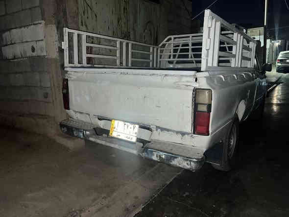 سلام وعليكم بيكم موديل 82 رقم كركوك الماني سنويه لحد2027 شرط التحويل ثاني يوم شاصي محرك كير شرط سياره مال بيت مناقصها اي شي خير من الله سعرها 35 قفلها رقم الموبايل   ***********
