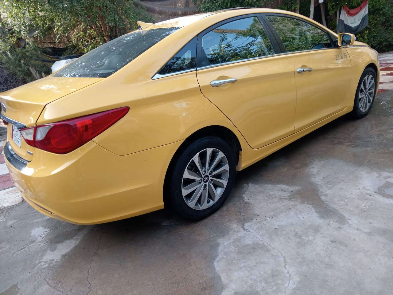 السلام عليكم

سوناتا 2011 امريكيه حادثها جاملغ خلفي رقم بغداد بسمي السياره فول ما يحتاج اشرح كامله ما عايزه اي شي محرك كير مكفولات حديديه جديد تخم دسكات ب95 وبيها مجال بسيط مكان حله ***********
