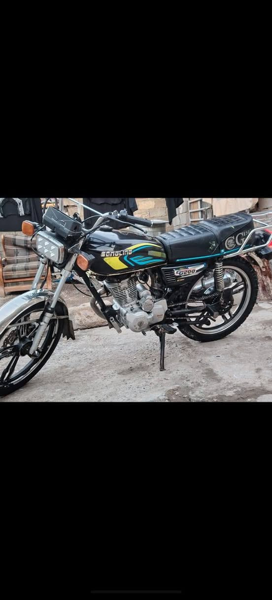 سلام عليكم 5كير كهربايات شغاله
لايت هورن اشاير مكينه بيها دخان تايرات زوج جوبلس  
المكان بغداد الامين ثانيه
موديل 21 
قفلها 250

***********
