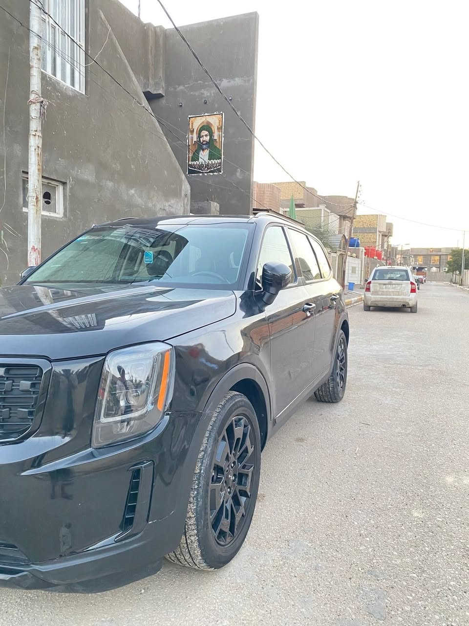 #ماشاءالله
#تلورايد

🚩بيع او مراوس 

🔶كيا تلو رايد
2022🔶
🔶مرقم بغداد بسمي مداور مباشر 
🔶صور الحادث بالمنشور بدون عابر 
اربع قطع صبغ اثر شخوط في جهة الضربه 
رش في الامارات 

🟩السعر 265 بيع ومراوس 

🔶فور ويل / تو ويل 
🔶بانوراما 
🔶مقاعد جلد لون اسود  VIP منفصل
🔶1-كامرات ٣٦٠درجه  
🔶3-كشنات  كهرباء امامي خلفي 
🔶4-تدفئة وتبريد المقاعد الامامية  
🔶5-شحن هاتف لا سلكي  (USB Type C)
🔶6-نقاط عمياء 
🔶7-  4 رادارات  
🔶8-ويل 20 بلاك توب 
🔶9-حساسات خلفية 
🔶10-حساسات جانبية 
🔶11-سستم صوت  بوس / BOSE
🔶12-تحديد مسار 
🔶13-قيادة ذاتية 
🔶14-صندوك كهرباء 
🔶15-بصمة تشغيل وابواب 
🔶16-نظام ترحيب خارجي عند الاقتراب من السيارة 
🔶17-بك لايت لد 
🔶18- درايڤ مود 4 انظمة للقيادة (١-سبورت ٢-سمارت ٣-ايكو ٤-كومفورت )
🔶19-وقوف تلقائي  (١-خلفي٢- امامي ٣-جانبي)
🔶22-هاند بريك بصمة
🔶23-اوتو هولد وقوف ذاتي لفترات قصيرة 
🔶24-تبريد منفصل مناخي  
🔶25-نظام قفل الابواب والزجاج لحماية الاطفال 👶
🔶26-نظام نزول المنحدرات 
🔶27-نظام ملاحة GPS 
🔶28-لايت زينون 4 عدسات LED
🔶29-تشغيل عن بعد 
🔶30-شاشة Apple Car play 
🔶31-الانارة الداخلية LED 
🔶32-مثبت السرعة Cruise
🔶33-المودات والأوامر الصوتية
🔶34-فحص أنظمة السيارة 
🔶35-حساسات ضغط اطارات 
🔶36-مقود جلد حياكة
🔶37-تبريد شاشة
🔶38-قطعتين تبريد 
‏🔶39-  ABS نظام مانع الانزلاق
🔶40-اشارة في المرايا الجانبية
🔶41- مخارج منفذ الطاقة ومنافذ شحن بالكشنات Bluetooth / US
🔶43-ارضيات اصلية 

🟩العنوان السماوة 
🟩للاتصال ‭٠٧٨٥ ٠٩٩ ٧٨٨٦‬🟥 ‭٠٧٧٢ ٢٨٣ ٥٥٠٠‬🟦
🟧 السعر 265 بيع ومراوس
