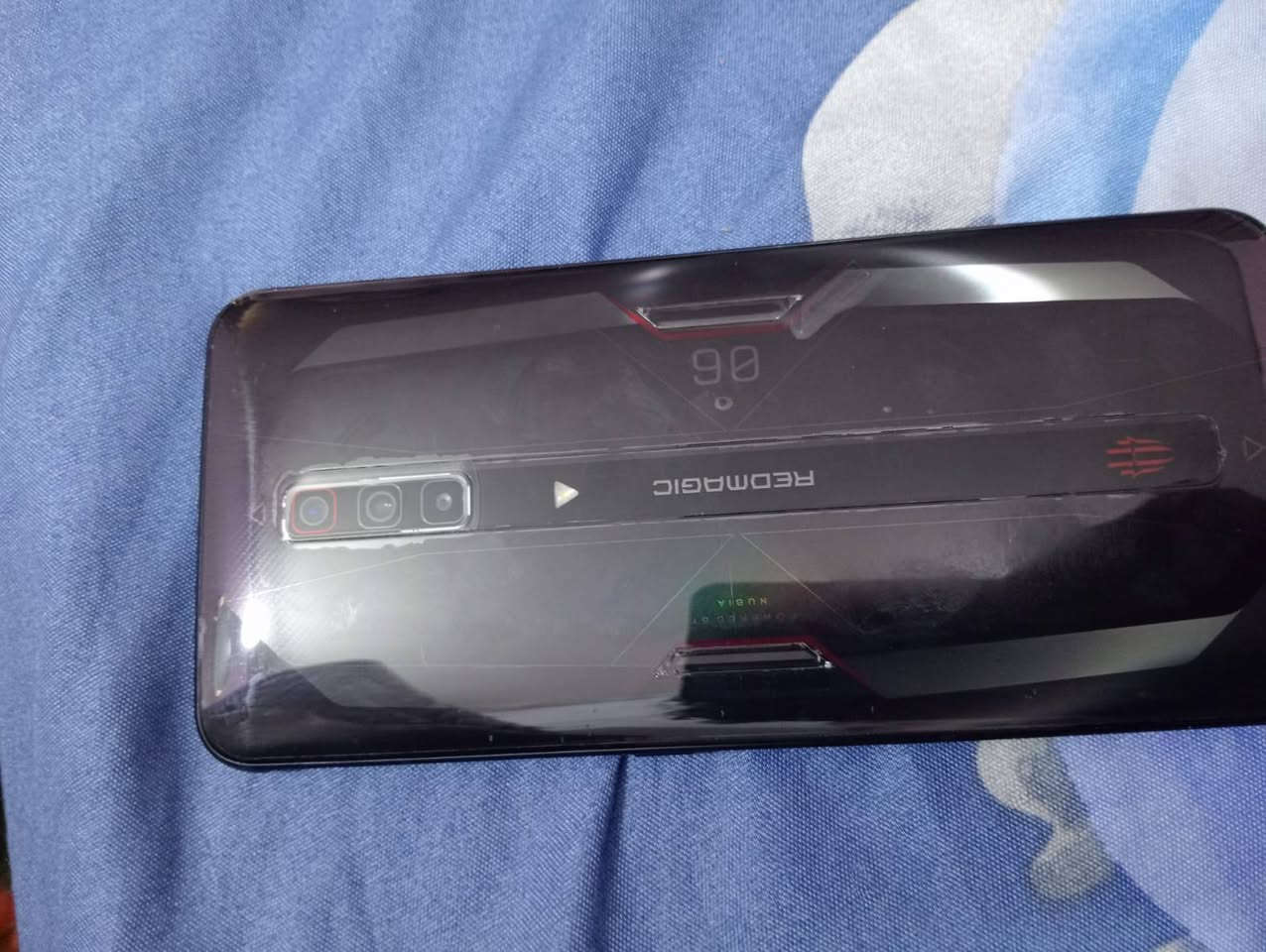 سلام عليكم ريد ماجك 6 للبيع 250 وبس مجال مكاني بغداد رقمي *********** @إشارة
