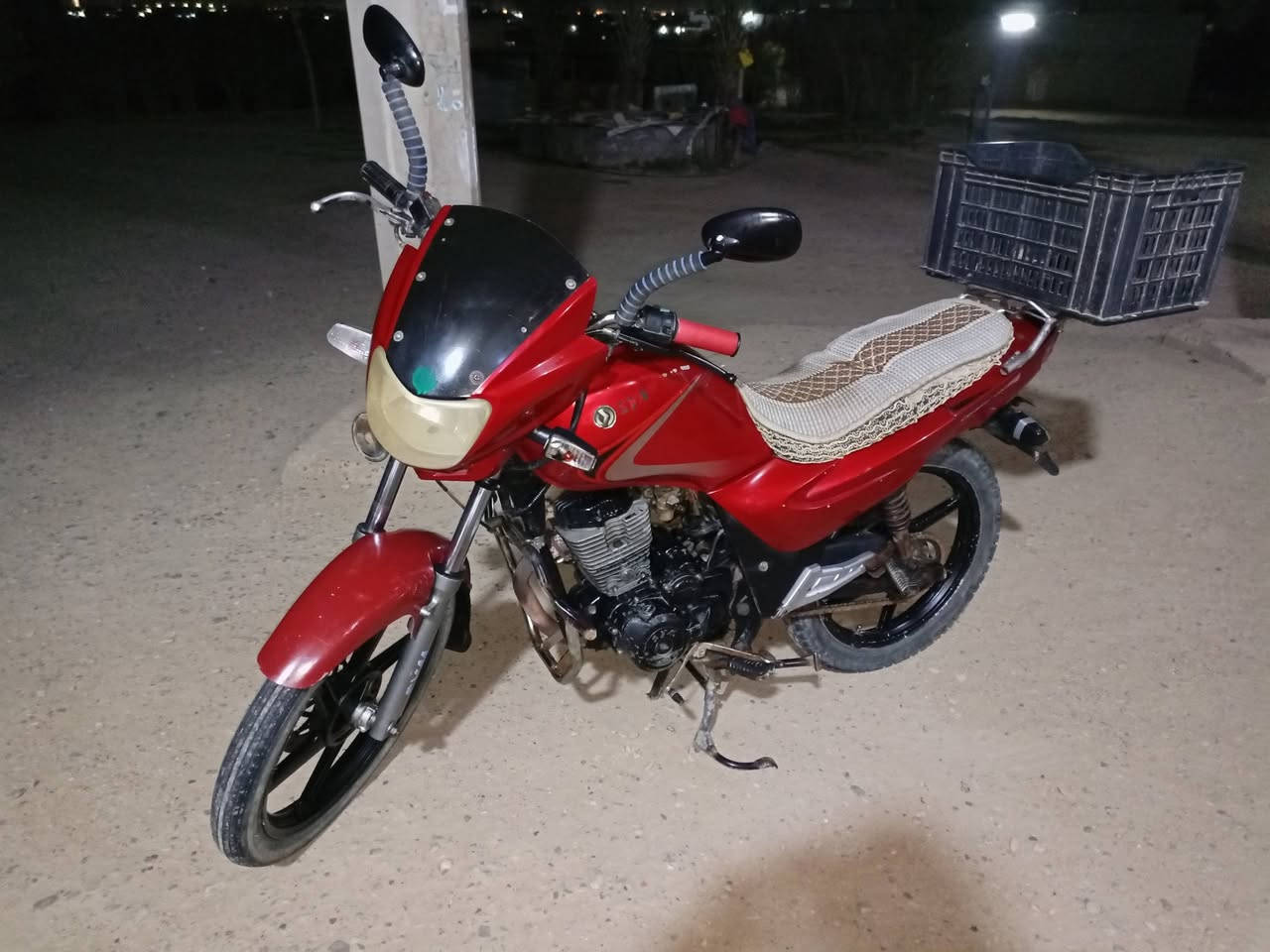 سايم للبيع موديل 2013 بدون اوراق سعر 550بي مجال رمادي الجزيرة ***********
