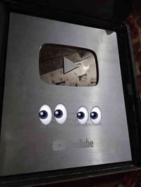 درع يوتيوب فضي • نظيف 100% • استلمته 2023