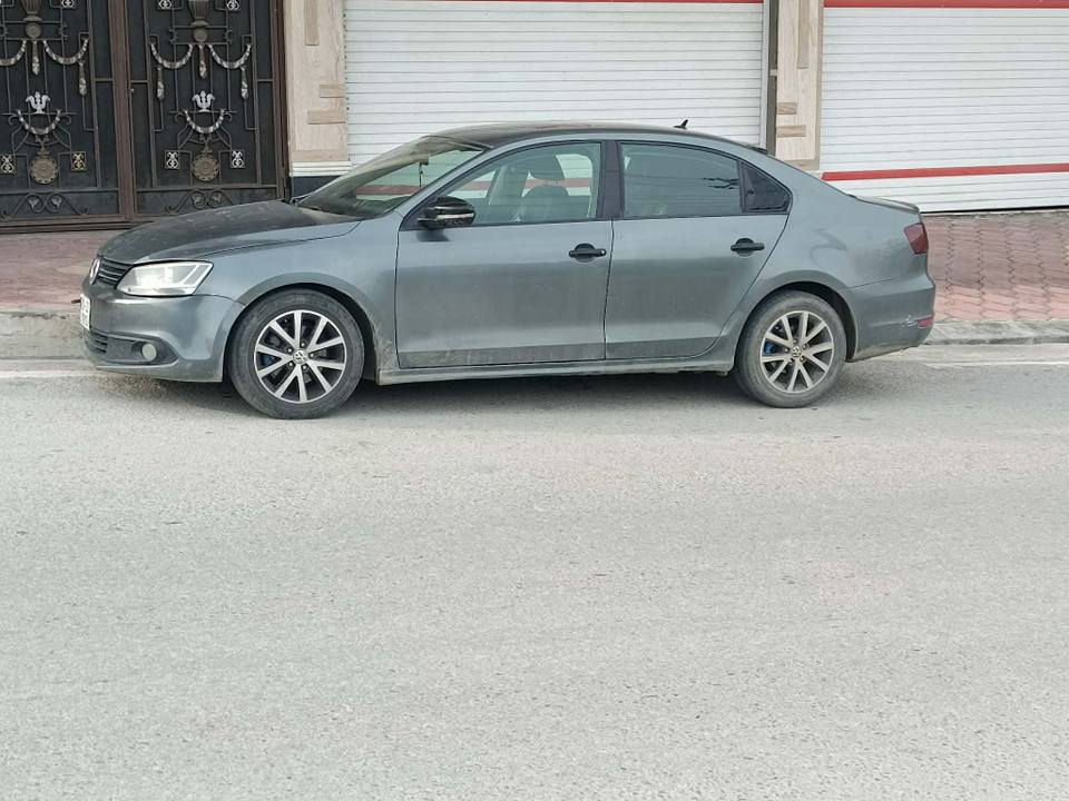 جیتە ٢٠١٤ خلیجی قەپات مواسەفات
سڵاید کوشن جڵد و هیتەر شاشە گەورە مەکینە مەرغوب ٢٠ بێ تۆربۆ گیڕو مەکینە بەشەرت 
بڕاوەی دوبەیە دەگۆڕمەوە بە شتی بەرز تر 
وەتس ئاپ : *********** رانية, السليمانية
