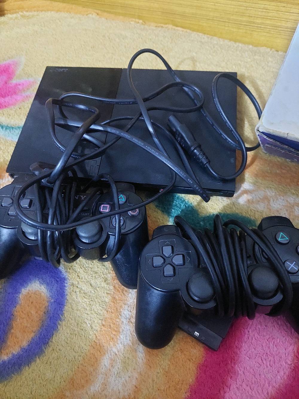 السلام عليكم بلي2 نستعمل يشتغل فلاش ويا هديه اقراص 
