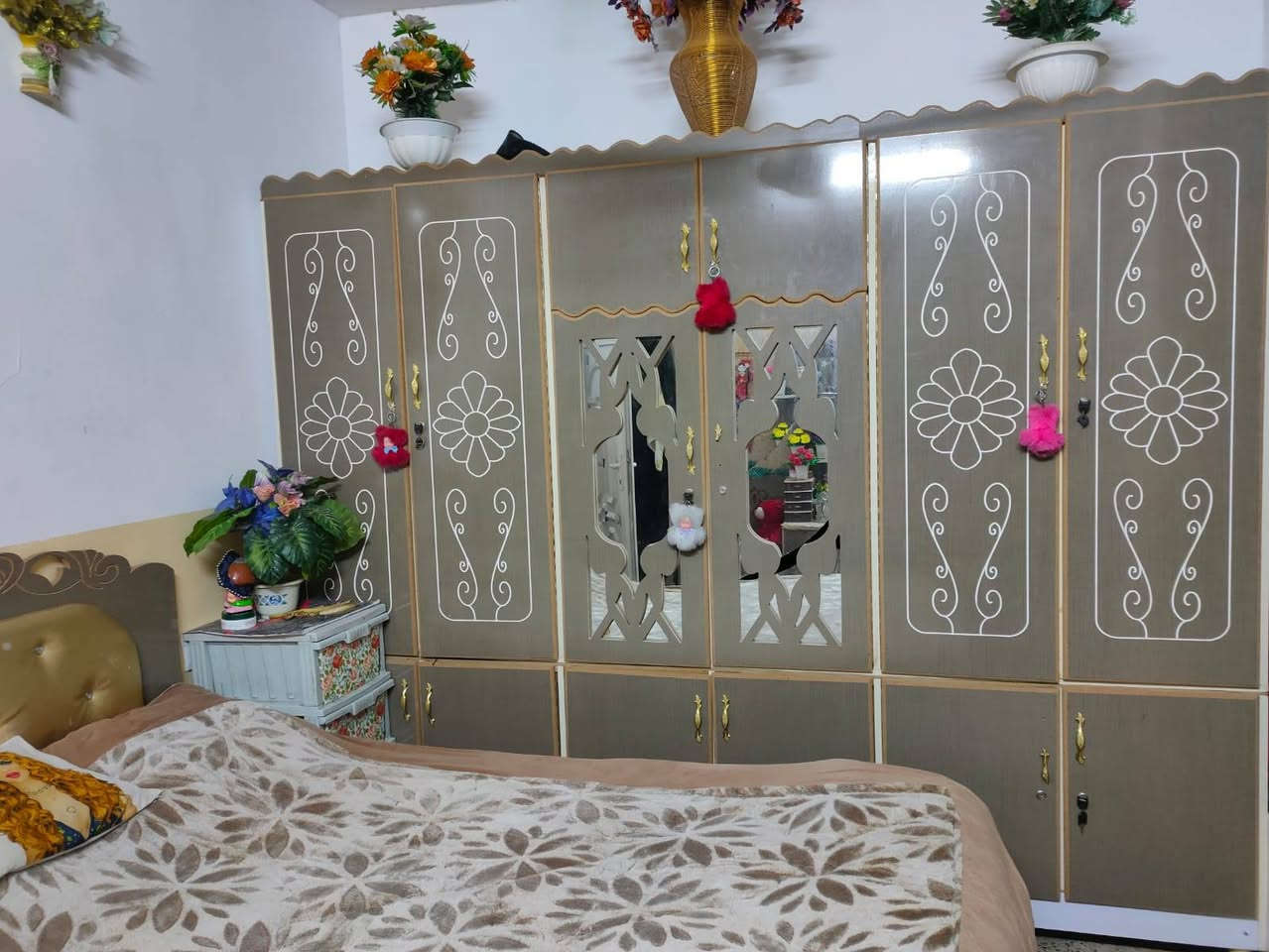 غراض منزلية للبيع وباسعار مناسبة جداً المكان كركوك منطقة واحدحزيران للاستفسار الاتصال على الرقم *********** كركوك, العراق
