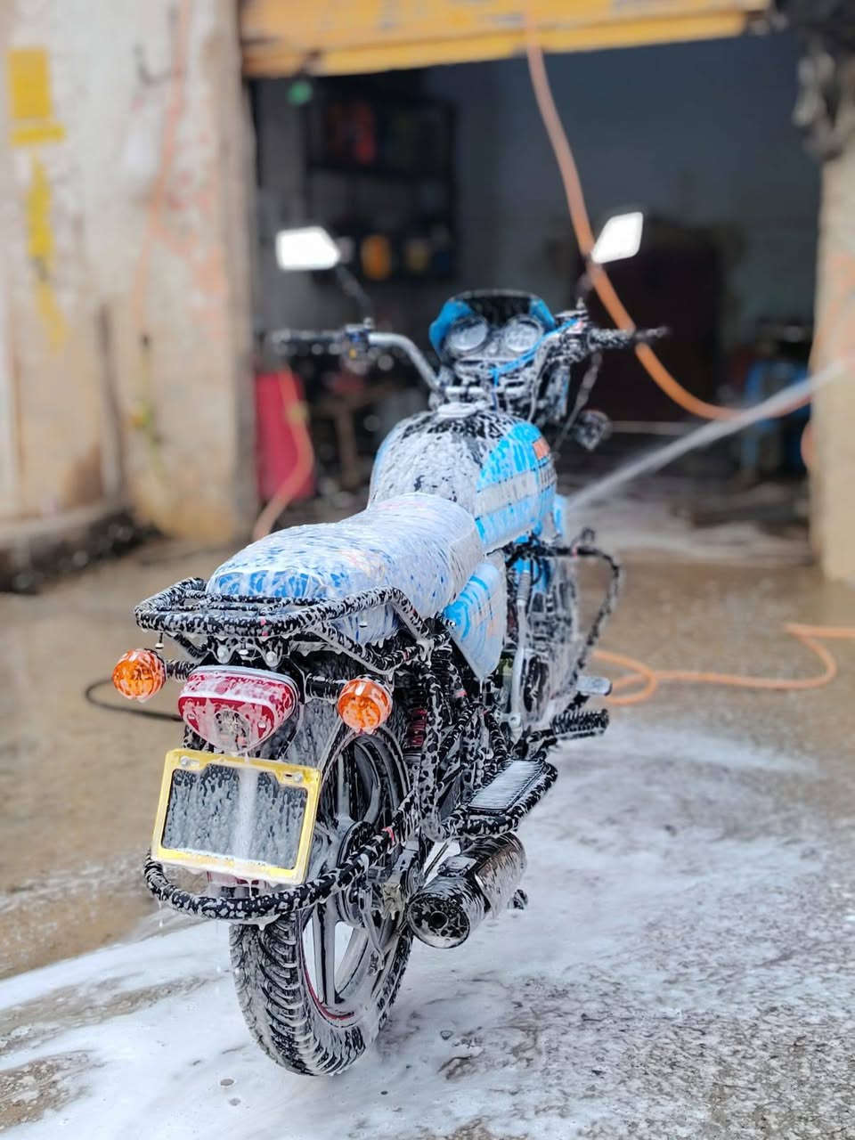 دايوان ٢٤ جديد ماشي ٧٠٠٠
ديالى الخالص ***********
