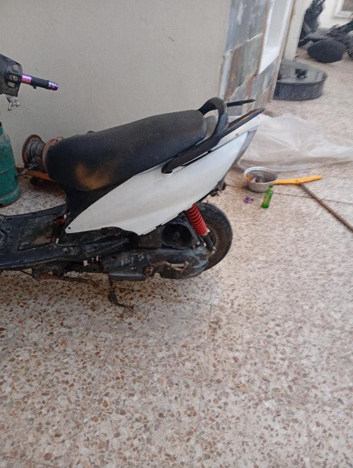 سلام عليكم دراجه ماكس 140 دراجه كلشي مابيه بس يرادله ظبط كور تفاصيل خاض


**إذا كنت صاحب هذا الإعلان وتريد حذفه لأي سبب، رجاءا أرسل رسالة إلى الدعم الفني**