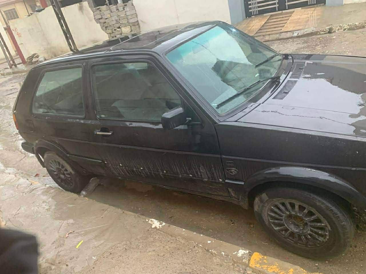 اسلام عليكم كولف عضم تك باب للبيع كير شرط مكينا نفخ وكاله تحويل هزه جديده سعرها 22
***********
