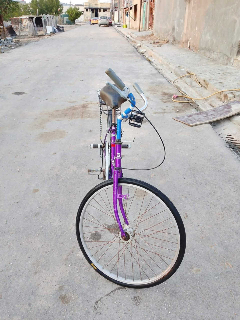 بايسكل نضيف للبيع والسعر 65 وبي مجال


**إذا كنت صاحب هذا الإعلان وتريد حذفه لأي سبب، رجاءا أرسل رسالة إلى الدعم الفني**