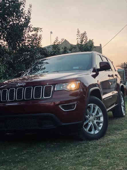 سلام عليكم جيب لاريدو  بغداد بسمي  موديل 2022  امريكي حادث بابين  مبدل نفس الون  بدون ايربك  صور الحادث موجود فول مواصفات عدا الفتحه مكينه ٣/٦٠٠ راكب ٥ ماشيه ٣٨ الف حقيقي كشن تدفئه تخم تأير تبريد السعر 280$ وبي مجال طيب  اتصال ***********  ،،،،،،*********** موجود واتساب
