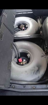 يوجد منظومة غاز للبيع دوج كرفان قرصيه عدد(2) بي واتس اب(07800900747) ش...