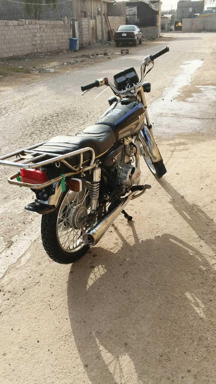 سلام عليكم دراجة للبيع موديل 24 مكان ديالى بعقوبة رقم الهاتف ***********
