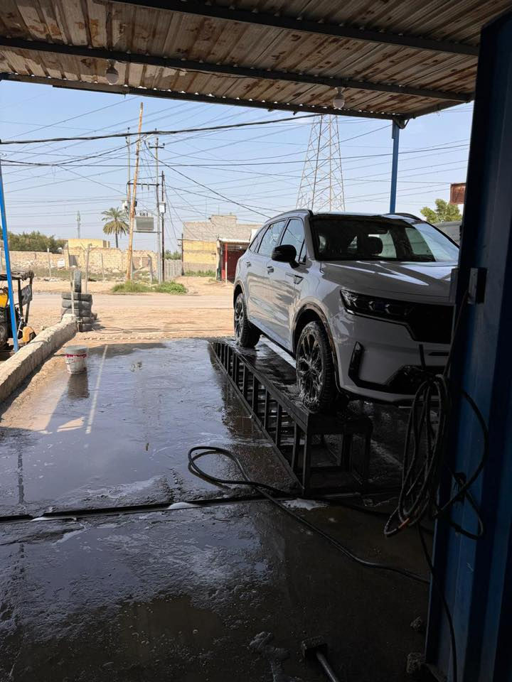 سلام عليكم سورنتو ٢٣ وارد امريكي بيه جاملغ امامي فقط فول سياره ***********
