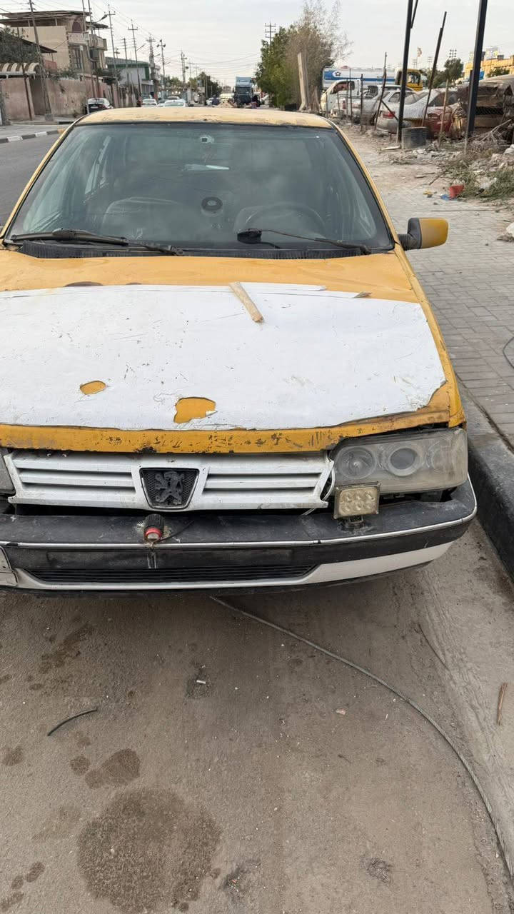 سلام عليكم بيجو 405 مكينه كير خير من الله حداديه نص عمر سلف عطلان  سنويه منتهيه رقم ميسان راعيها ماندله ابيع كوم حديد
***********
