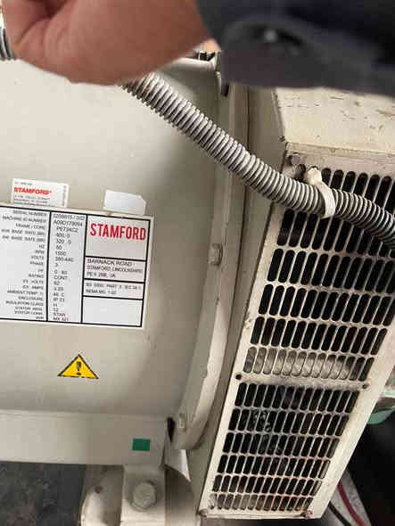 فالفو دي ١٦ مشتغله موسم واحد مكفلوه من كلشي ٤٠٠ كيفي سعره ١٤٥ ورقه كربلاء ***********
