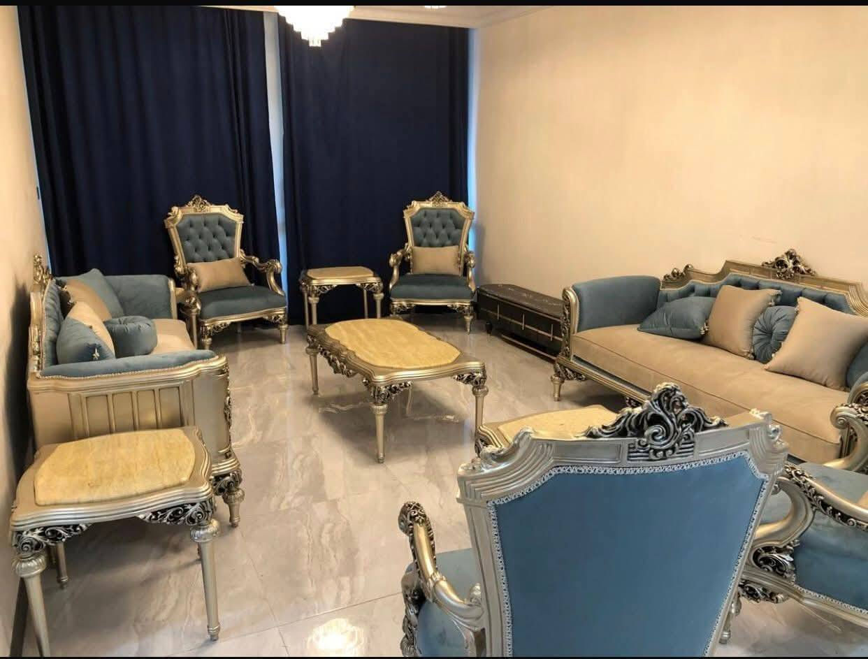 تخم ملكي عشر مقاعد
بيع سريع جديد جدا

المنصور

السعر 250 الف
واتساب فقط
***********
