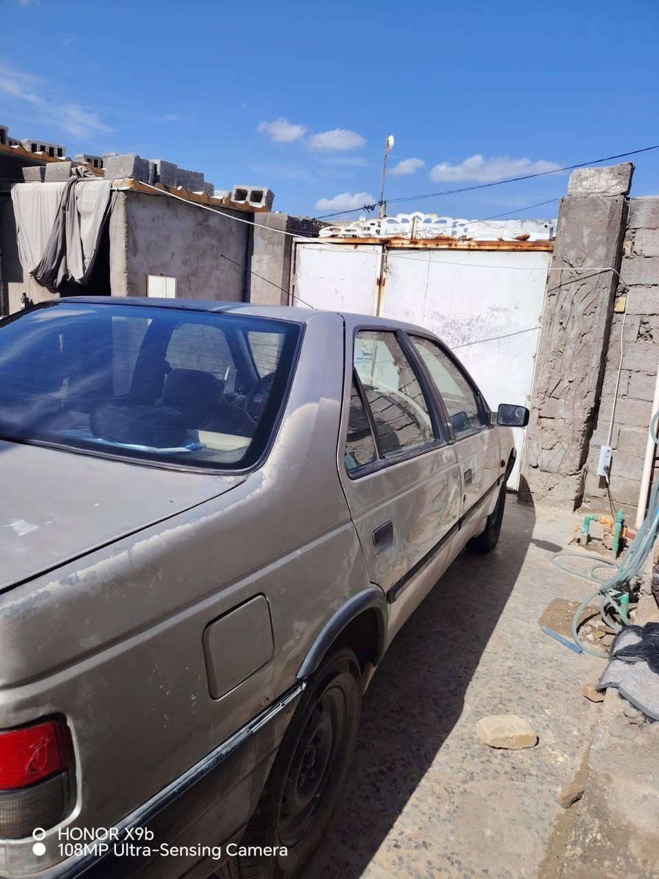 السلام عليكم بيجو روا اللون سيلفري خصوصي نجف السعر25 ورقه هذا رقم صاحب السياره *********** @الجميع
