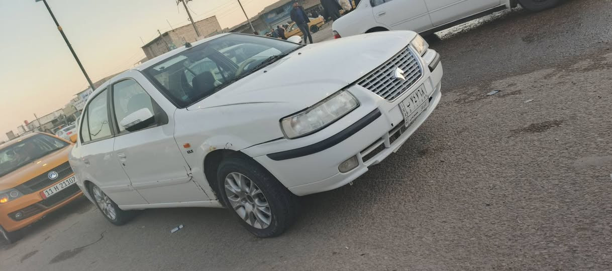 سمند سورن 2017
الرقم ذي قار
مكفولة صبغ وتبديل 
بيها بارد موضح بالصور
مكينة وكير جدد
كهربائيات كامله مرتبة
بيها بارد موضح بالصور
ماشية 130
عوزها تلحيضات بسيطة
السعر 47 وبيها مجال 
***********
