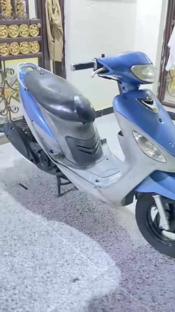 عمي سلام عليكم دراجه كفاله عامه وصلت 700 ما بعت السعر 800 مكان ناصريه ***********
