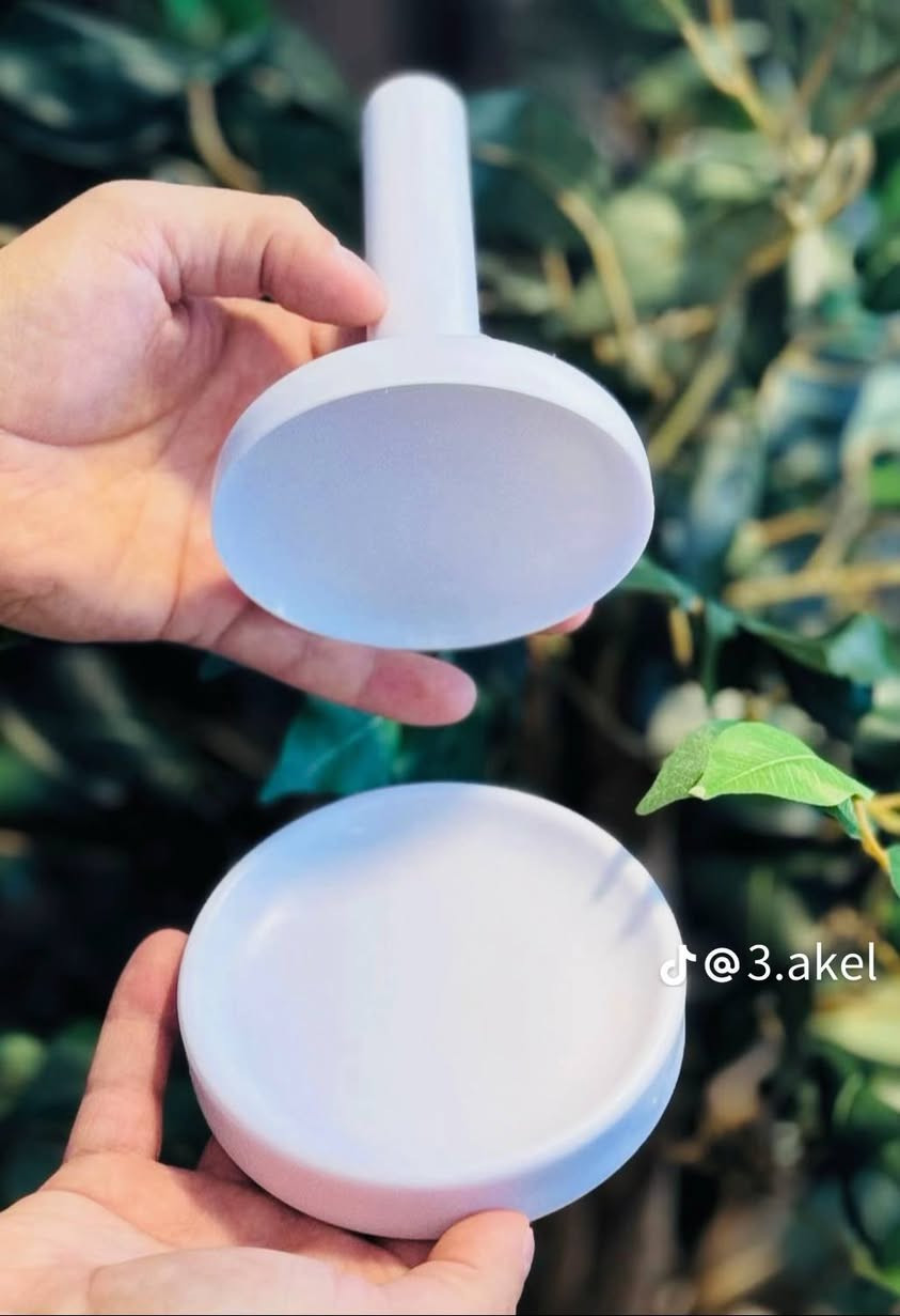 متوفر جملة
 قالب كبة حجم ١٠سم الكبير
سعر مناسب
الدرزن ٢٤ الف
يوجد توصيل ***********
