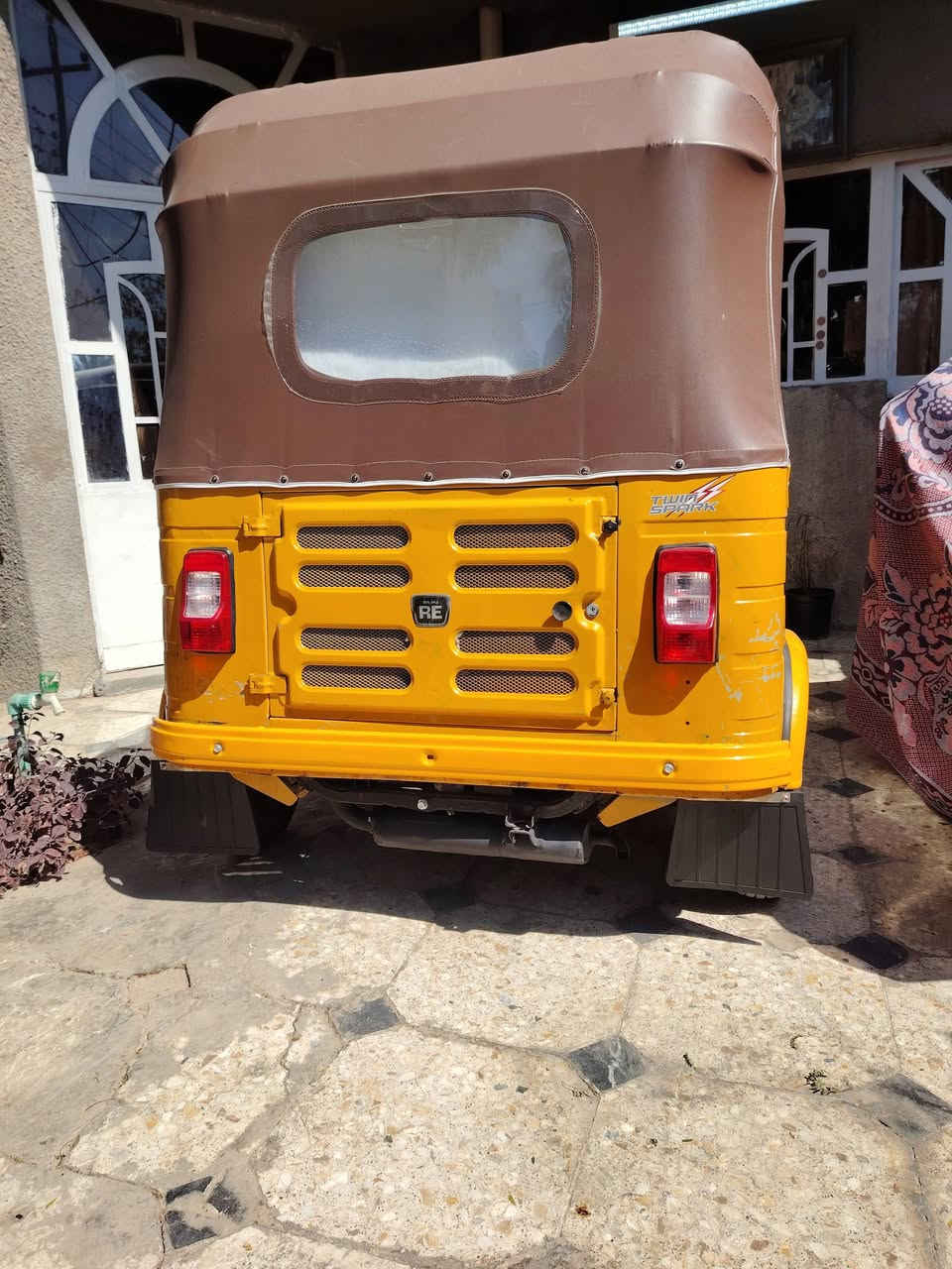 19 مضلع للبيع سنوية معمره دوس مكينه نشطه مكاني بغداد الدورة
راسلني واتساب ***********
