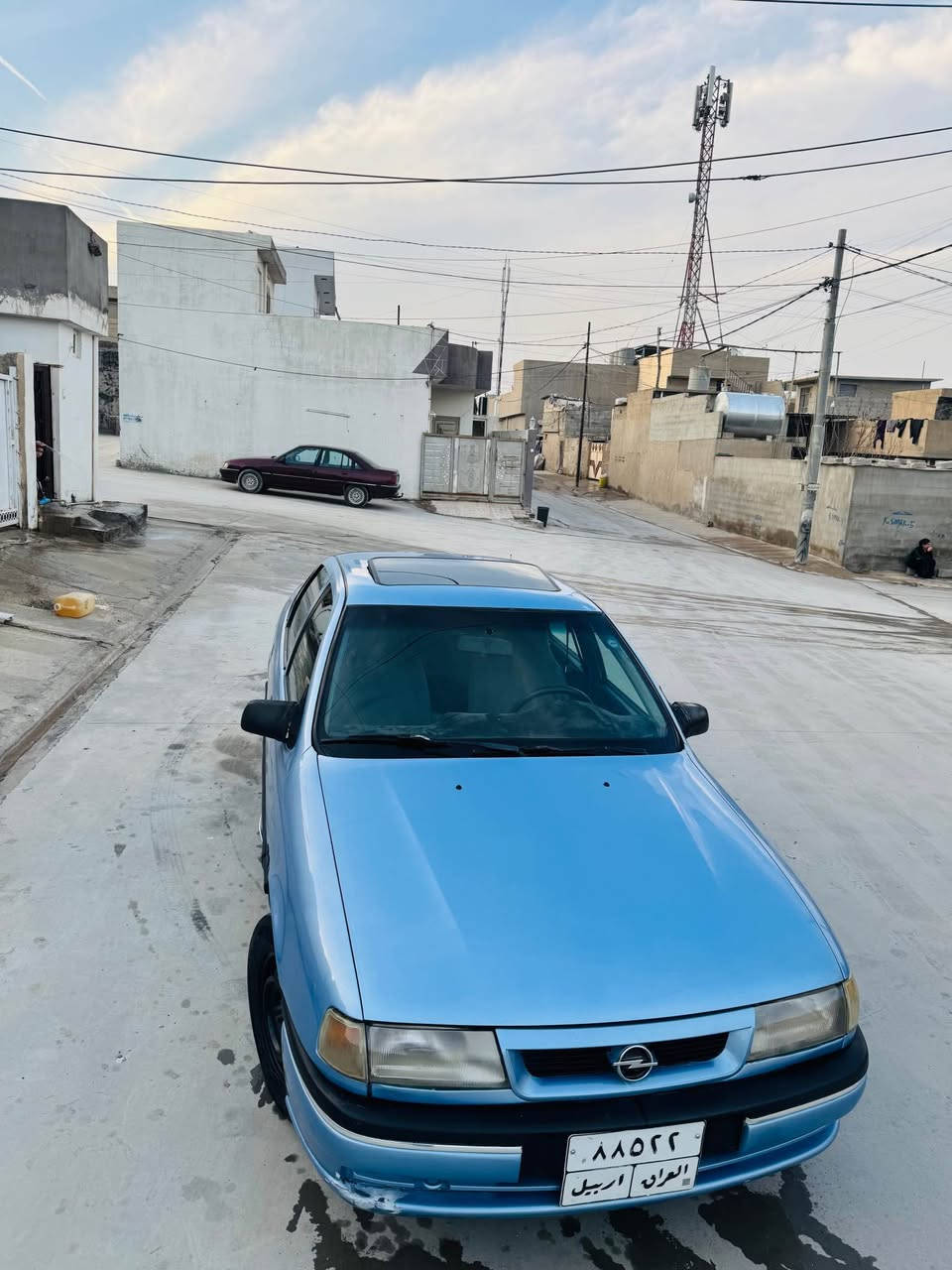 فيكترا. 1993 محرك20 
رقم اربيل جسم كل بلادي بس بوتين متغير. شرط كير و محرك  كوبون بنزين.  سنويه ساقطه من 2020 شرط تحويل و غرامه كركوك, العراق


**إذا كنت صاحب هذا الإعلان وتريد حذفه لأي سبب، رجاءا أرسل رسالة إلى الدعم الفني**