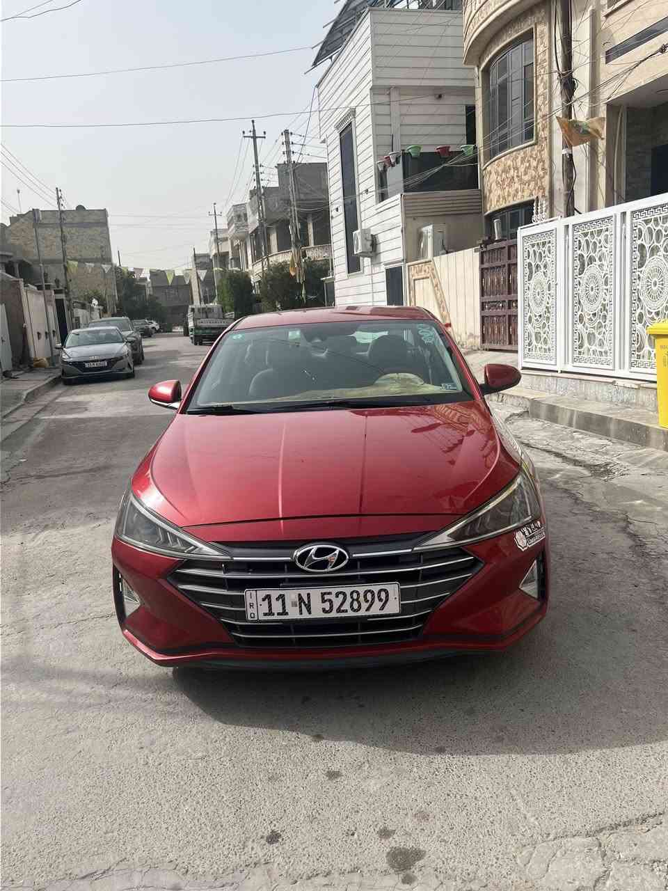 السلام عليكم 
للبيع هوانداي النترا 20 أمريكي 🔴

محرك 2000 دوش 
كير cvt
بيها قطعتين رش فقط 
موصفات نص فول +حداديه وتخم تايرات كله جديد 
السعر 126 وبيها مجال 
مكاني بغداد حي الجهاد حي الحسين 

‭0783 801 2173‬
