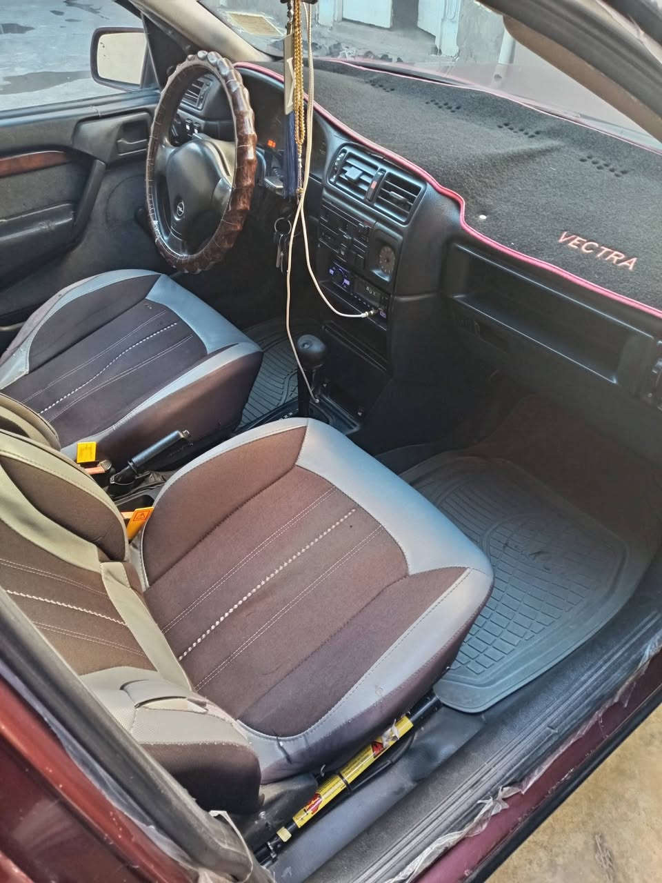 فكتره20موديل 91كير توماتيك كاربون بنزين توجد فيها***********
