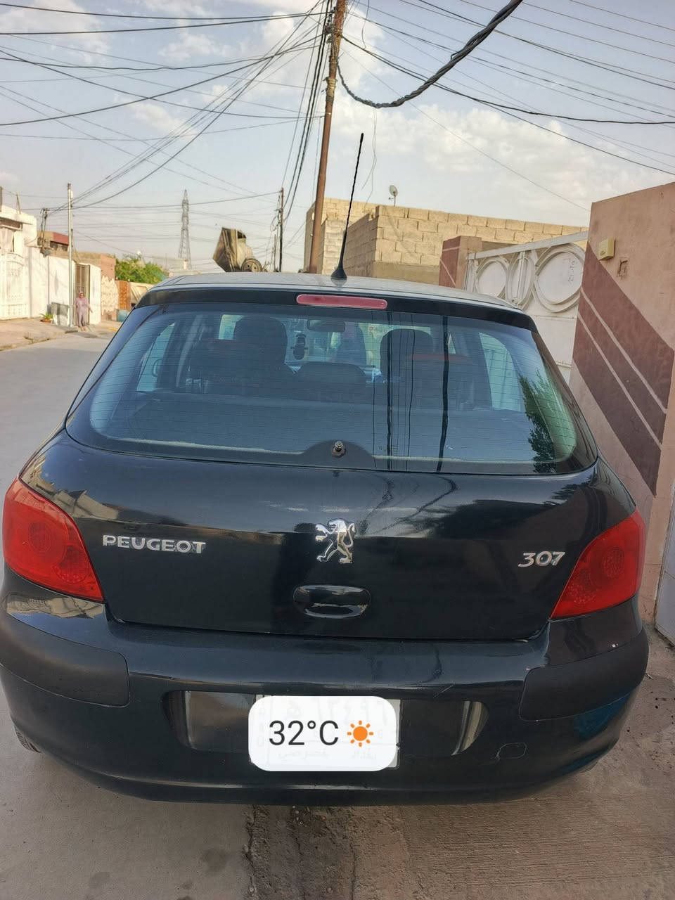 بسم اللە
سیارە بیچو307

مودیل 2006

سنویە لحد 2028

شرط تحویل 

گیرو محرک محور یاریس 

لون اسود غیرمحدد

کهربائیات شغال 

تبرید یحتاج غاز

رقم بغداد  مشروع وطني 

يردله شويه ترتيبيت 

سبوع عام الجمالية

مكان سياره كركوك رحيماوة 

ما ابيع اقساط ارواس ويها بيجو فقط 

سعر السيارة 45 ورقة بيها مجال حك جية
رقم موبايل ***********
