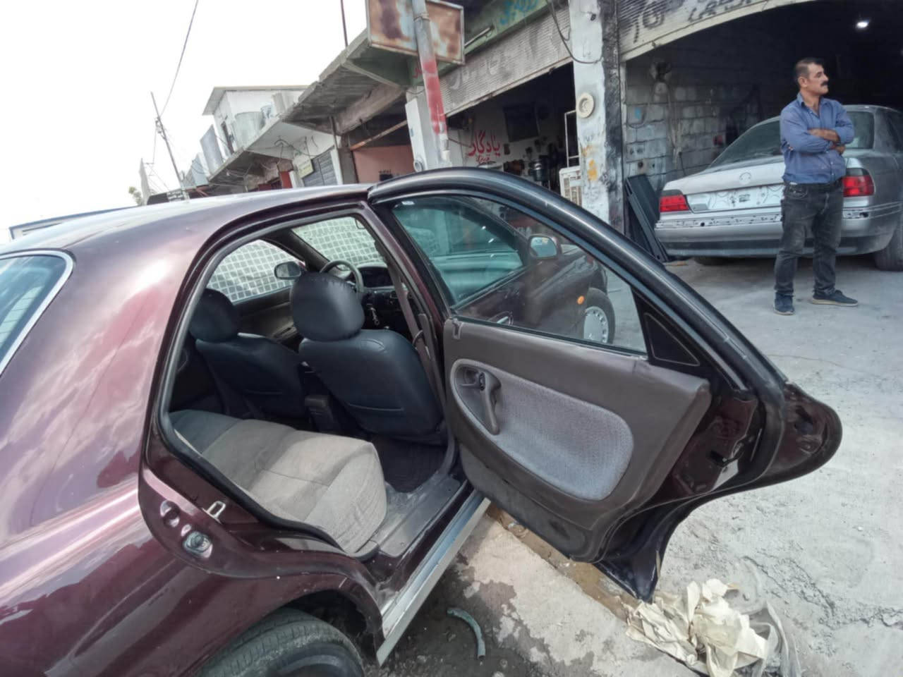 مازده فاسولیا مۆدێل92
بێ لێدران 
ته‌برید سارد و گه‌رم له‌گه‌ر سویچ 
شاشه‌ ئایپاد
‌ گۆڕ و مه‌كینه‌ و توندی سه‌یاره‌كه‌ هه‌موو شتی به‌ شه‌رت
سه‌نه‌وی نوێیه‌
***********
ناونیشان 5 حه‌سارۆك أربيل, العراق
