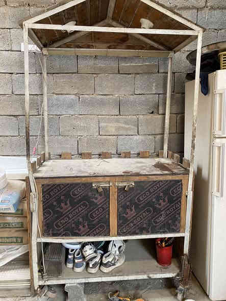 كشك كامل من كلشي
السعر 300 ‭ ‭0771 092 3577‬///////
