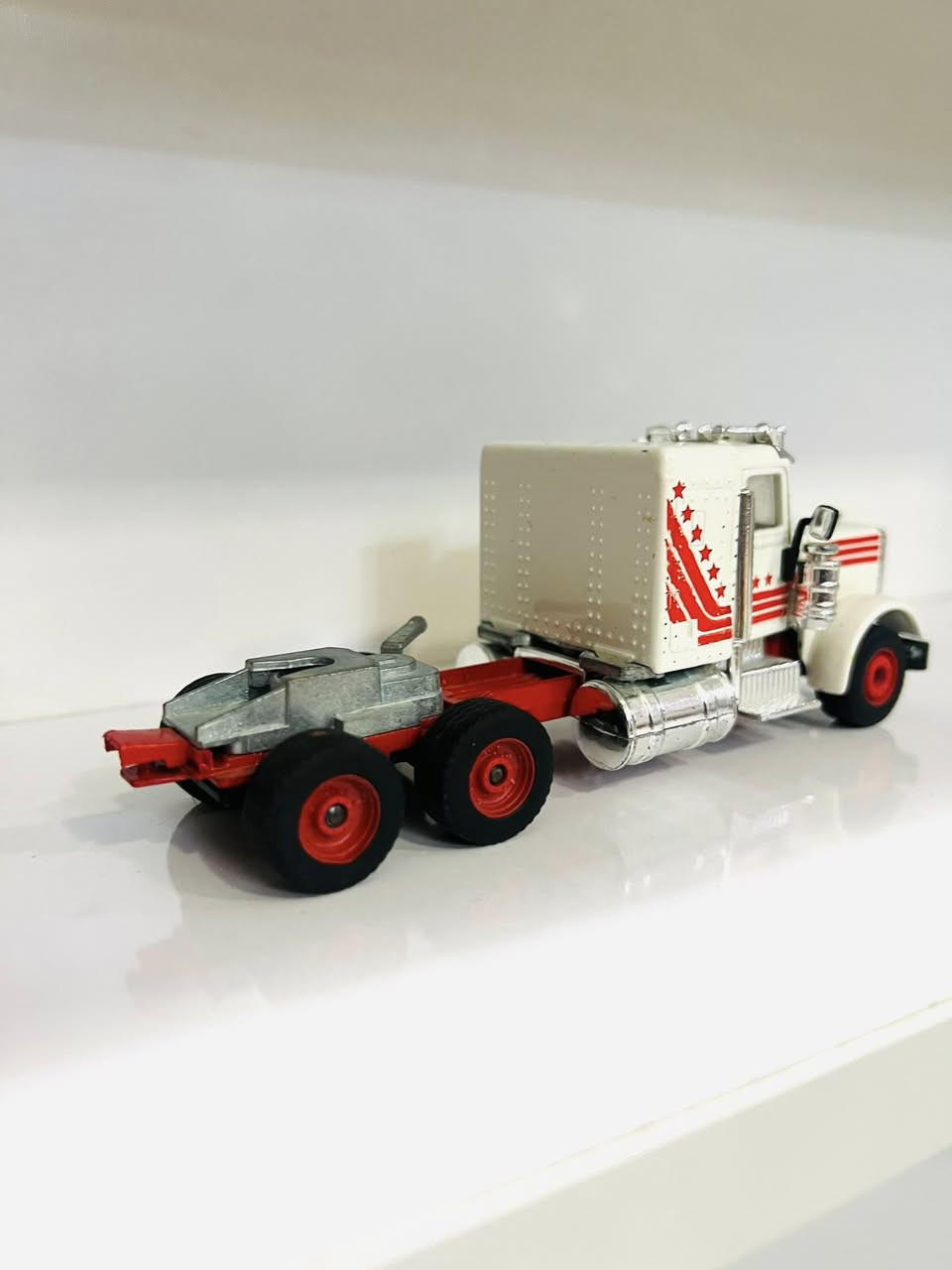 راس تريلة 
الحجم (1/50)
سيكو الماني 
السعر(35)


**إذا كنت صاحب هذا الإعلان وتريد حذفه لأي سبب، رجاءا أرسل رسالة إلى الدعم الفني**