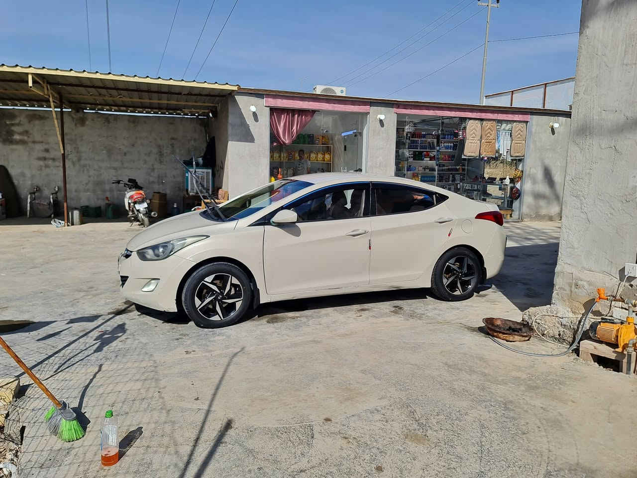 النتره ١٢ وارد خليجي للبيع او مراوس حسب القناعه ***********
