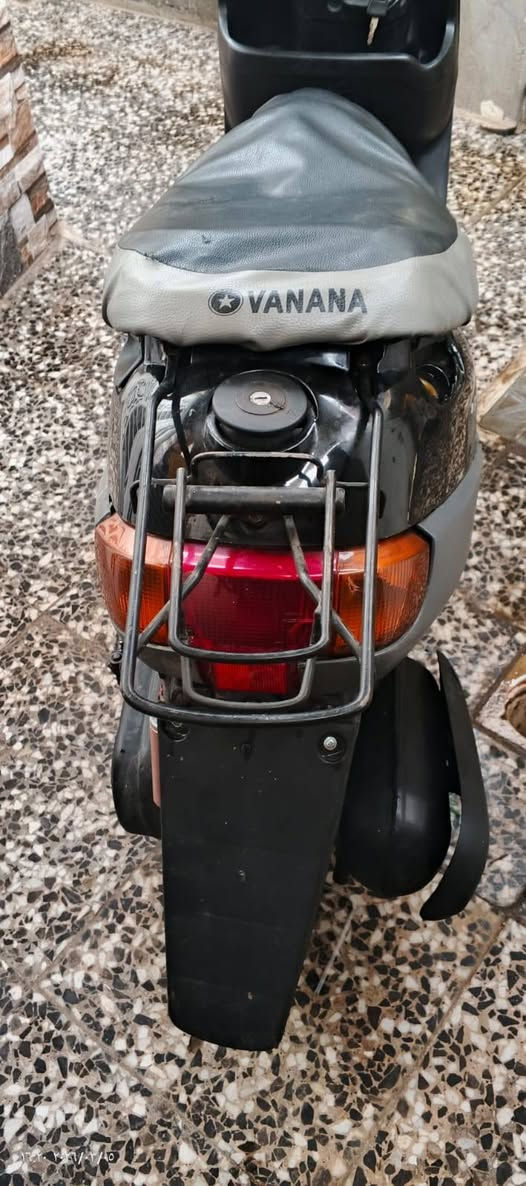 دراجة بطة موديل 99 مكينة كير تايرات جدد  بلادية للبيع السعر 250 للاستفسار الاتصال ***********
