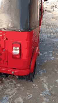 سلام عليكم
تكتك للبيع مصبوغه عام لاتنقيص ولا تبخير تكتك كامله ومرتبه ومصبوغه عام جماليه مثل ماشوفون موديل 2018 داخله بل 19  محرك 20/ التكتك رقم وسنويه/ السعر/50000 وبيهه مجال 

الرقم/***********
