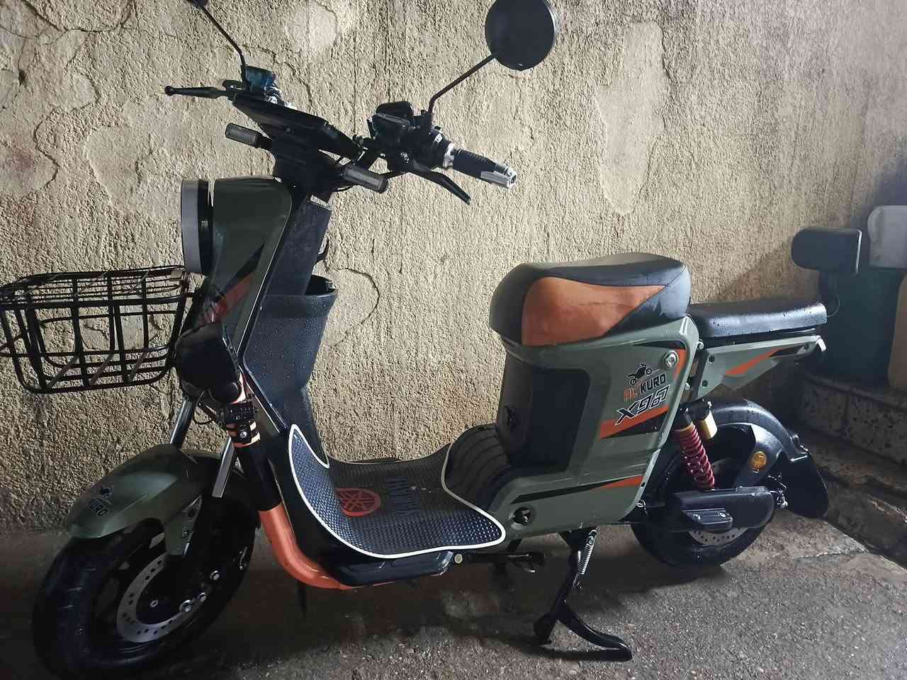 للبيع مستخدم بس جديد يمشي فوك ال50k مكاني موصل حي القدس 450وبي مجال للطيبين


**إذا كنت صاحب هذا الإعلان وتريد حذفه لأي سبب، رجاءا أرسل رسالة إلى الدعم الفني**