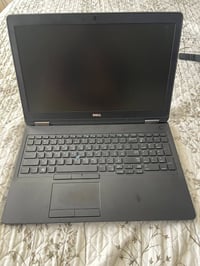 لابتوب ديل (DELL) نظيف جداً للبيع 💻 • الحالة: نظافة خارجية ممتازة (مثل...