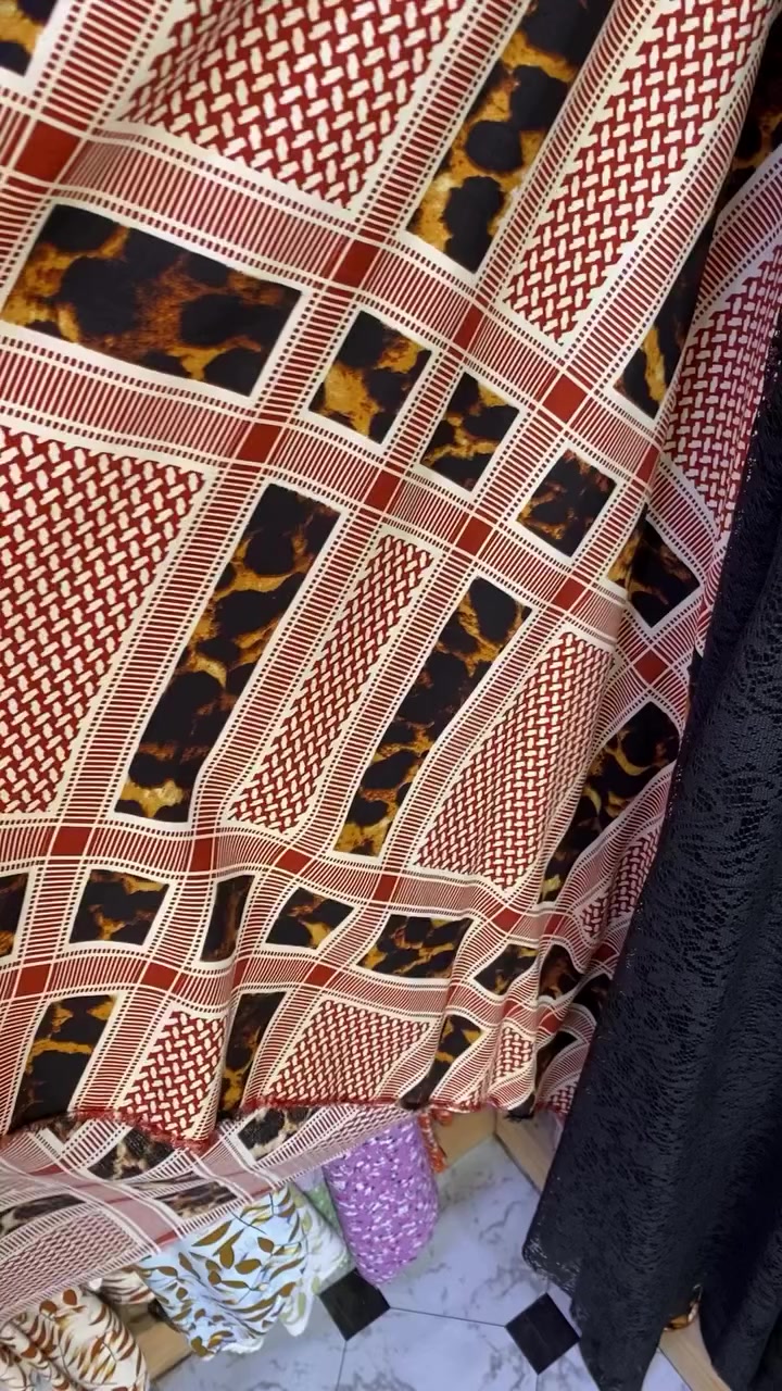 كشمير ايطالي سيلين 
البيع جمله.  مفرد 
اقل كميه للجمله ١٠ قطع 
توصيل جميع مناطق كربلاء ب ٣٠٠٠ الاف وجميع محافظات العراق ب ٦٠٠٠ 
للحجز مراسلت البيج او الواتساب ***********
