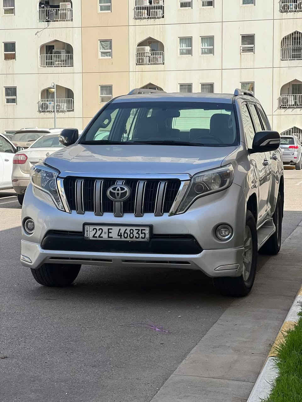 برادو لبيع سعر شدتين و ٥ ورقات
*********** أبو عباس 
مكان بغداد بسماية 
مديل ١٠ محدثه ١٧ ❤
