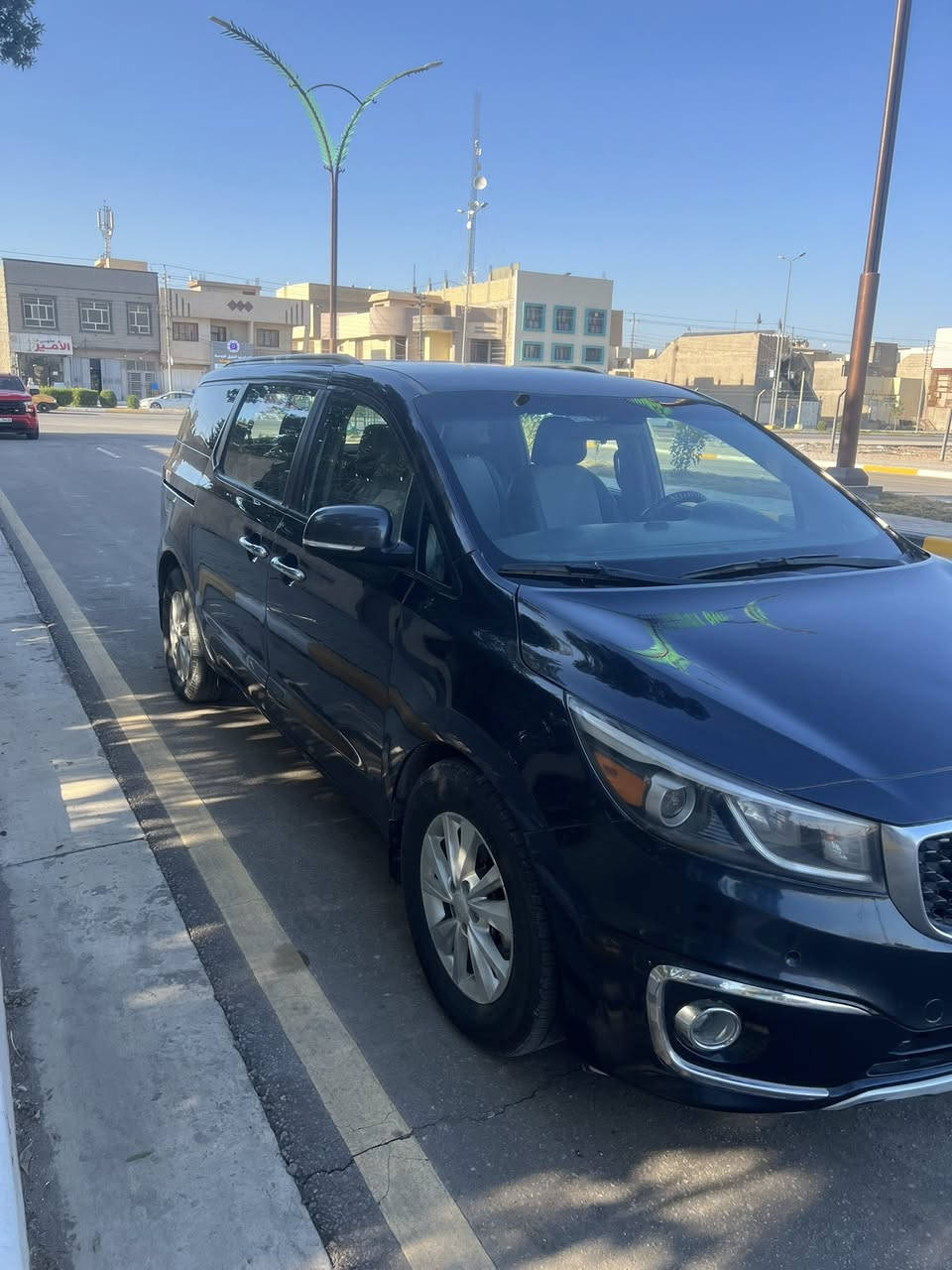 سلام عليكم
سيدونا مديل 2017 سيارة جديدة ونظيفة بمعنى الكلمة رقم مميز أربيل مكينة 6 سلندر - شاشة - إشارة ترحيب - مري شفط تحكم  ستيرن - بيبان كهربائي - حساسات امامي خلفي - كامرة - بصمة - السيارة فول -  الحادث كما موضح في الصورة قطعتين الحادث الأصلي وقطعتين كلير اثر الشخوط السيارة كل دواخل ما بيهة مكان السيارة في كربلاء السعر190 وبيها  مجال
للتواصل
***********
