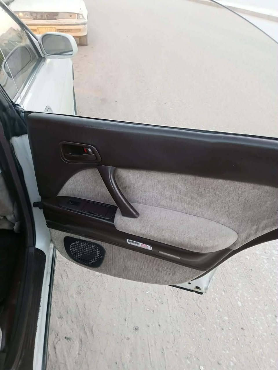 سلام عليكم
للبيع بطه رقم كربلاء مشروع وطني مداور مباشر 
مكينة وكير ديفور الجبير ملكه مكفولات جدد
حداديه امامي وخلفي وكاردن كله جديد 
ويل عادي اصل بطه مو تحوير ولي ميعجبه اشترله ويلكيب
غرفه كلش نضيفه 
كهربايات كله شغاله
مكفوله كصه ونقل ورسميات 
السياره نقصه صبغ لجاملغات الخلفيه 
السعر 55 
مكاني نجف واتساب ***********
