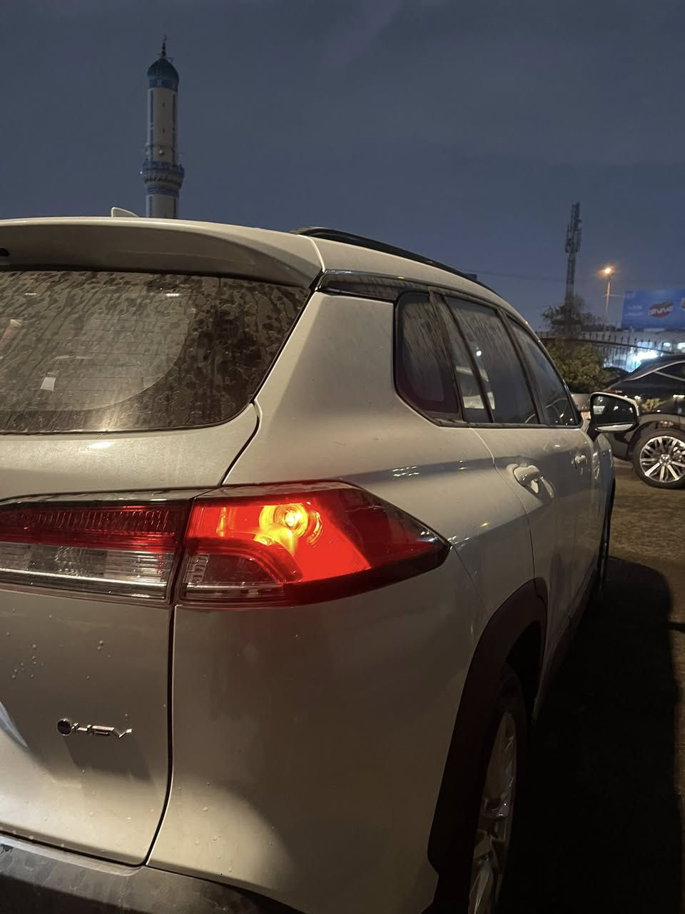 تويوتا كروز 2025 مكفوله كفاله عامه ماشي 8000 فقط
داخل احمر وجديد بمعنى الكلمه 
السعر  27 مليون
للاتصال 
***********
