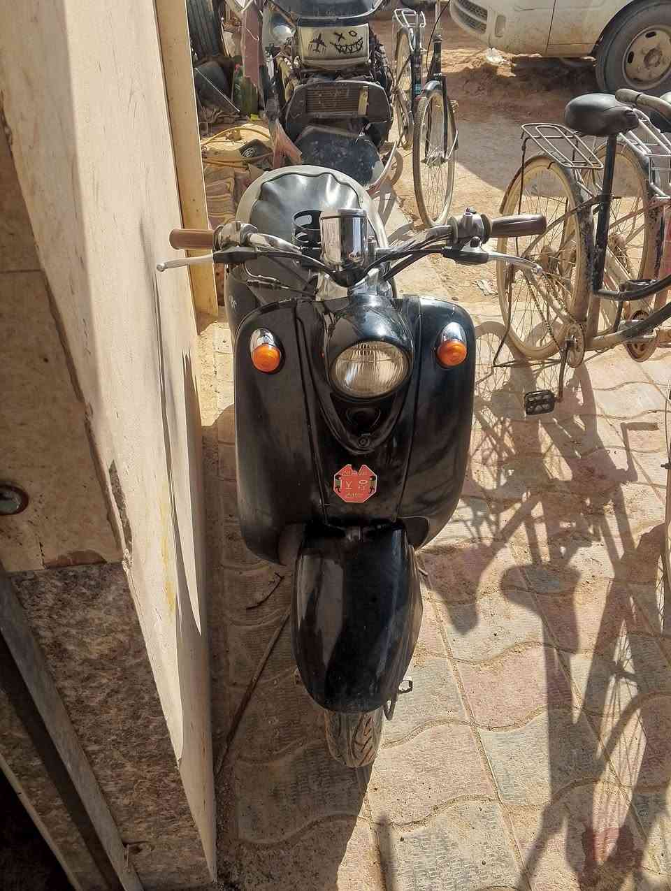 دراجه للبيع كامله السعر 225وبيها مجال العنوان نجف سكله الكرعاوي***********
