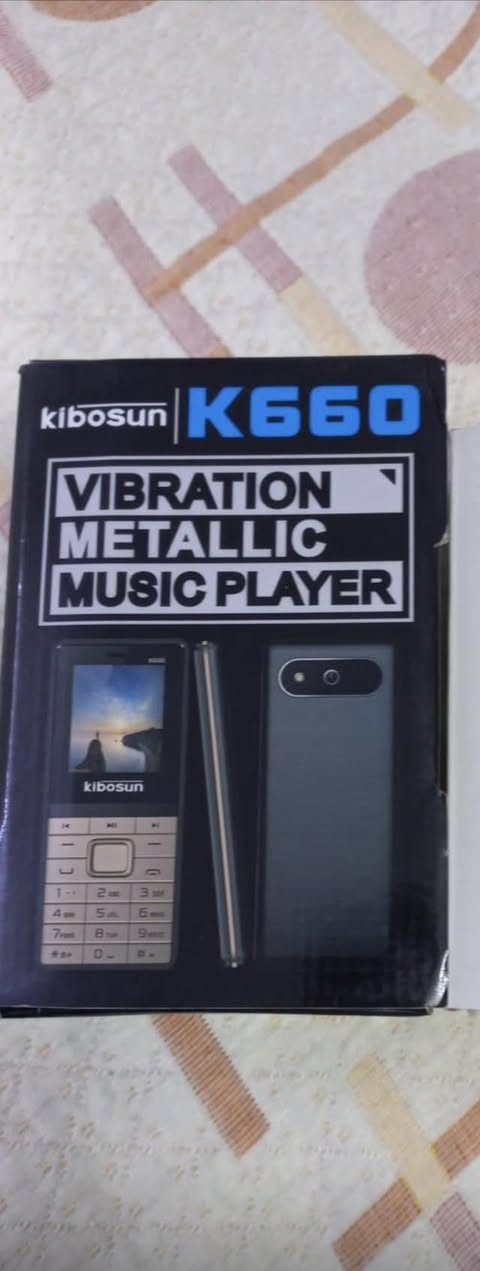 موبايلات عدد  ٢  غير مستخدمات مال امزون 
السعر  ٣٥ بغداد الكراده ***********
