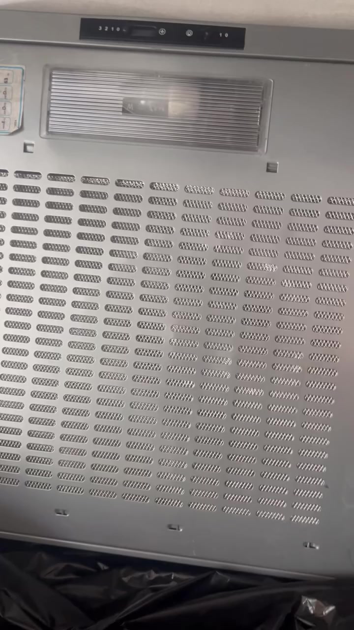 ساحبه كلش جديده غير مستخدمه شتريته وماصار قياسه عل الكاونتر ماخذته 75 
سعره 50 حاليا
العنوان التنومه


**إذا كنت صاحب هذا الإعلان وتريد حذفه لأي سبب، رجاءا أرسل رسالة إلى الدعم الفني**