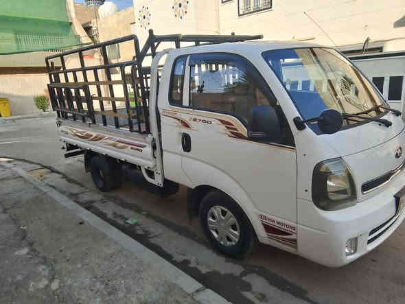 كيه عموشه مكينه 2700 موديل 2020 حدث براكيه دعاميه وباب الصدر مصبوغ بدون تبديل أو حادث سياره جاهزه  السعر 120 الرقم بغداد مكينه وكسل وكير مكفول
للاستفسار الاتصال ***********
