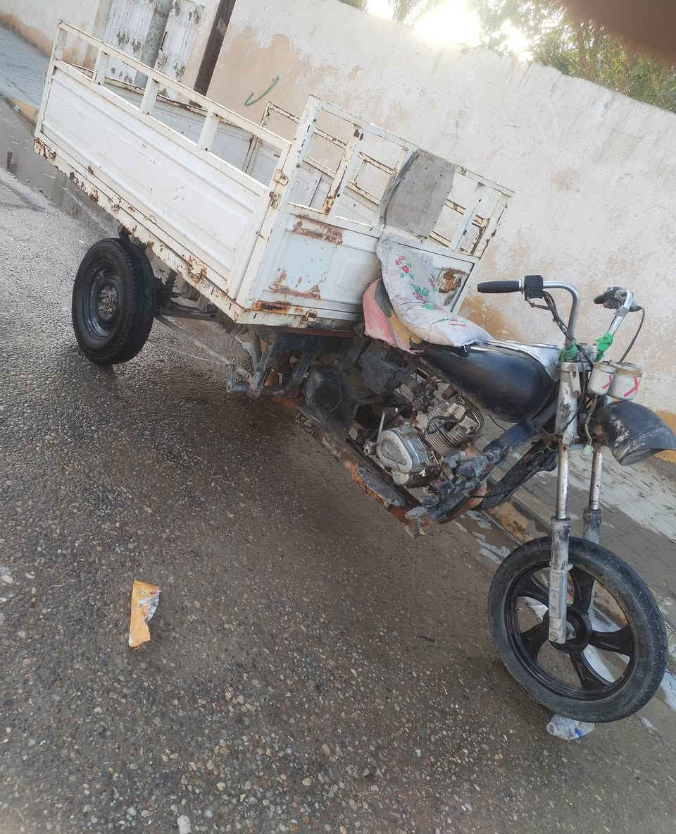 سلام عليكم ستوته لبيع كلك مكفوله من سرقه محرك نضيف مابي شي شاصي بيه لحيم تايرات نضيفات كهربايات شغاله عايزه ربط السعر 425 الرميثه حي المهندسين
***********
